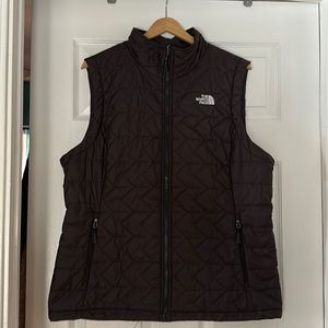 North face vest